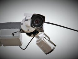 Inggris Larang Kamera CCTV Buatan China Terpasang di Gedung Pemerintah
