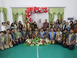 Silaturahmi Sekda Kalbar Bersama Mahasiswa KKN UGM