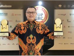Bank Kalbar Kembali Raih Tiga Penghargaan pada TOP GRC Awards 2023