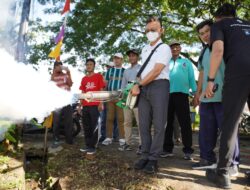 Wali Kota Edi Kamtono Turun Memfogging Lingkungan Rawan DBD, Pemberantasan Sarang Nyamuk