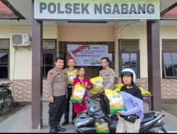 Polsek Ngabang Sediakan Lagi Dua Ton Beras  Lewat Gerakan Pangan Murah untuk Masyarakat